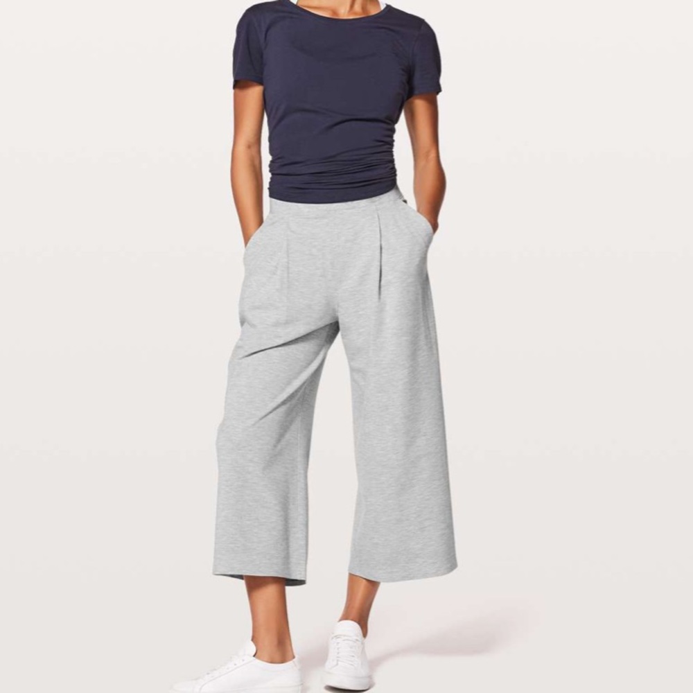 Lululemon can you feel me pleat to crop pants